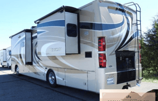 Home on the Road - 37ft Luxury RV