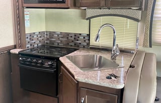 2018 BEAUTY Thor Motor Coach Chateau 29G