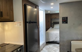 Your Hotel on Wheels, Sleeps Up to 7