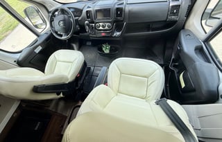 Winnebago Travato 59KL