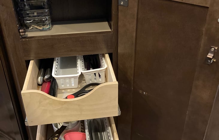 Kitchen drawers