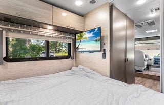 2023 Thor Motor Coach Axis 24.1