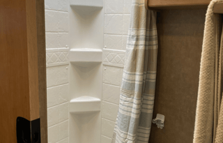 2016 Thor Motor Coach Axis 25.1