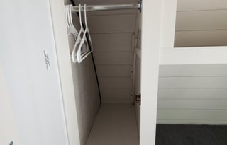 TWO HEARTS, ONE CAMPER: MOUNTAIN VIEWS