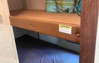 2016 Keystone RV Hideout 17’