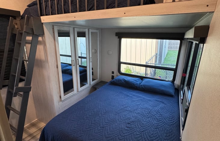 Bunk House - Bottom Bunk - Queen