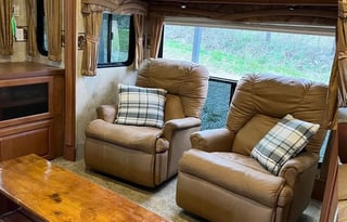 2010 Jayco Designer 37RLQS