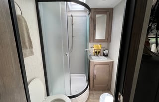 River Run 35 ft Bunkhouse- North GA Pet friendly