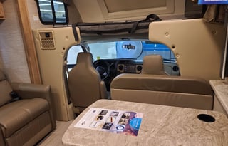 2021 Thor Motor Coach Quantum LH26