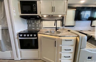 2022 Thor Motor Coach ACE 32.3