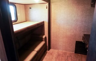 2020 Jayco Eagle 357MDOK Mid den office or bunks