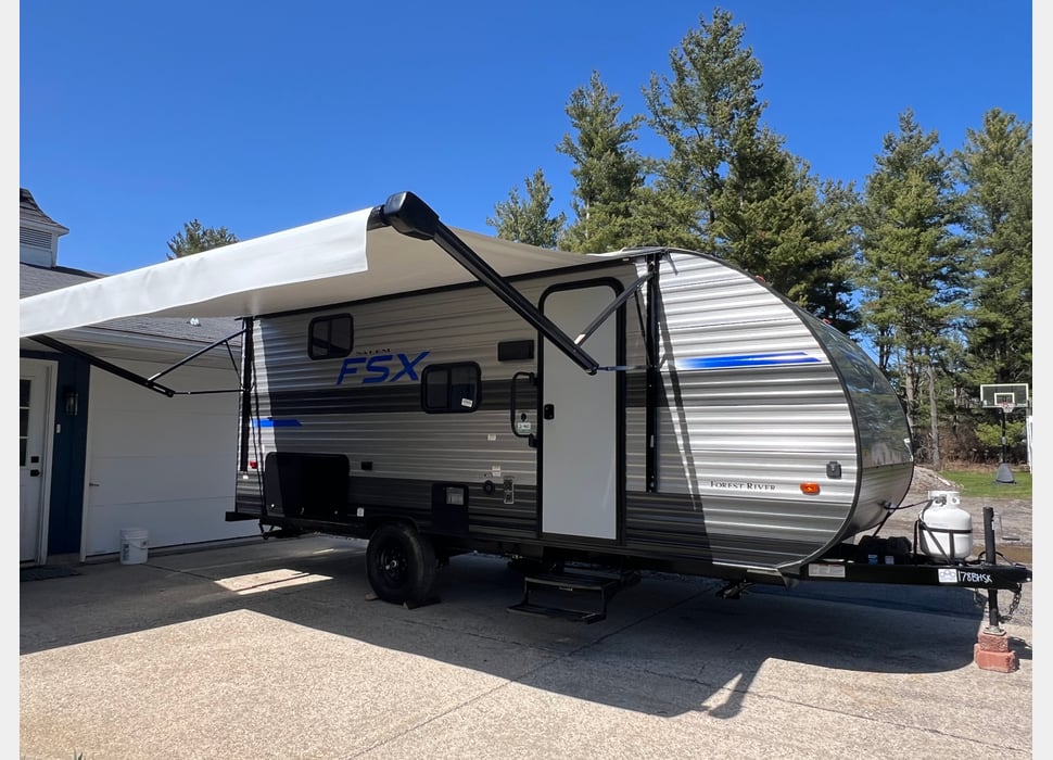 Travel Trailer rentals in Mikado