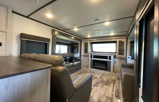 2022 Keystone RV Montana High Country 377FL