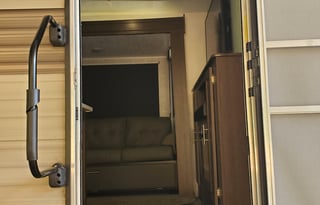 Perfect for Family, Pet Friendly Travel Trailer