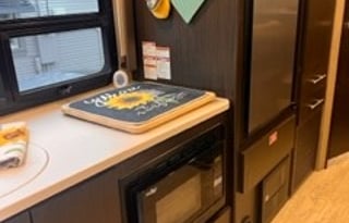 2020 Thor Motor Coach Vegas 25.6