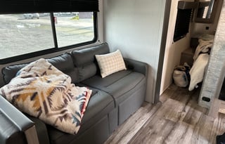 2024 COLEMAN LANTERN 263BH