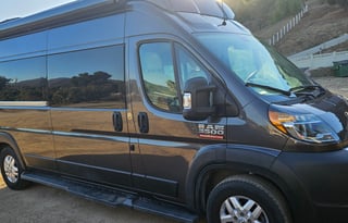 HONEST RVS – Class B Sleeps 4 (Compact)