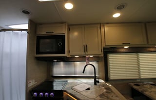 2022 Thor Motor Coach Chateau 28A