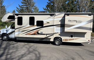 2016 Thor Freedom Elite 29FE