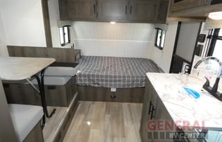 brake control or weight equalizer not needed!!!!!