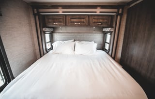 2022 Jayco Seneca 37L