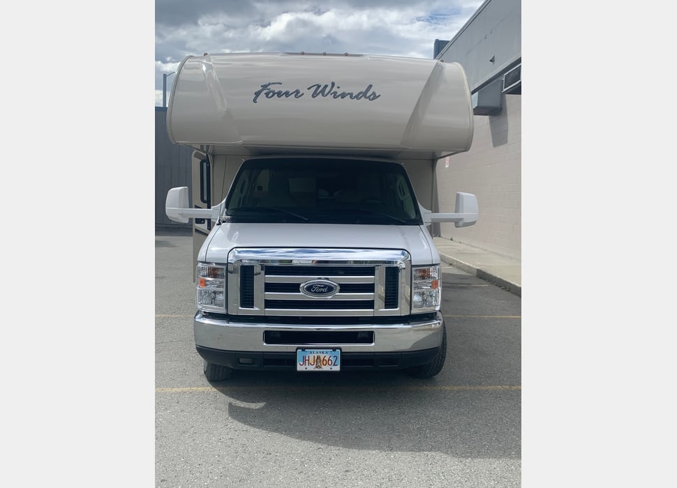 Class C Motor Home rentals in Anchorage