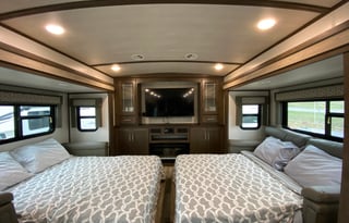 2020 Forest River RV Salem Hemisphere 372RD