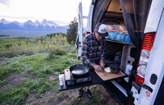 FREE Starlink • 2026 Solis • Sleeps 4 • Solar Van