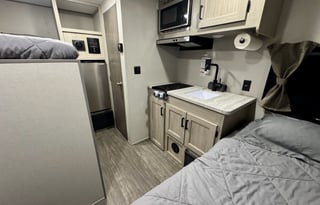 New! Light Weight 16' Bunkhouse