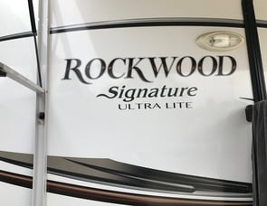 Forest River RV Rockwood Signature Ultra Lite 8326BHS