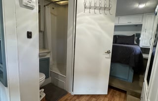 Cozy, Dog Friendly RV