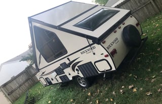 2016 Forest River RV Rockwood Hard Side Series A122S