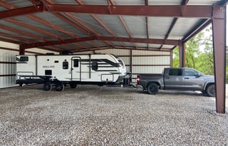 2021 Pet & Family Friendly Bunkhouse Sleeps 8-10