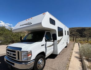 Thor Thor motor coach 28A Majestic