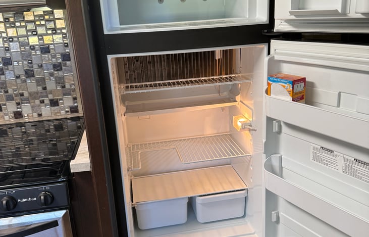 Refrigerator and Freezer