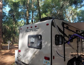 Venture RV Sonic SN170VRD