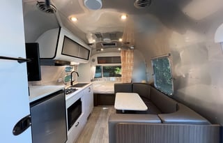 2020 Airstream RV Caravel 22FB