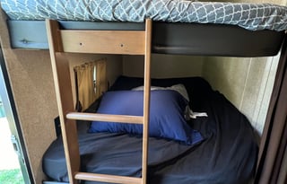 Phipps' Phenomenal Camper