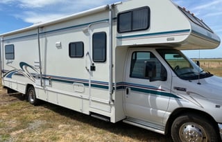 2000 Winnebago Itasca Spirit