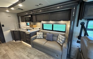 “Sunset Chaser ~Start Chasing Your Sunsets Today!