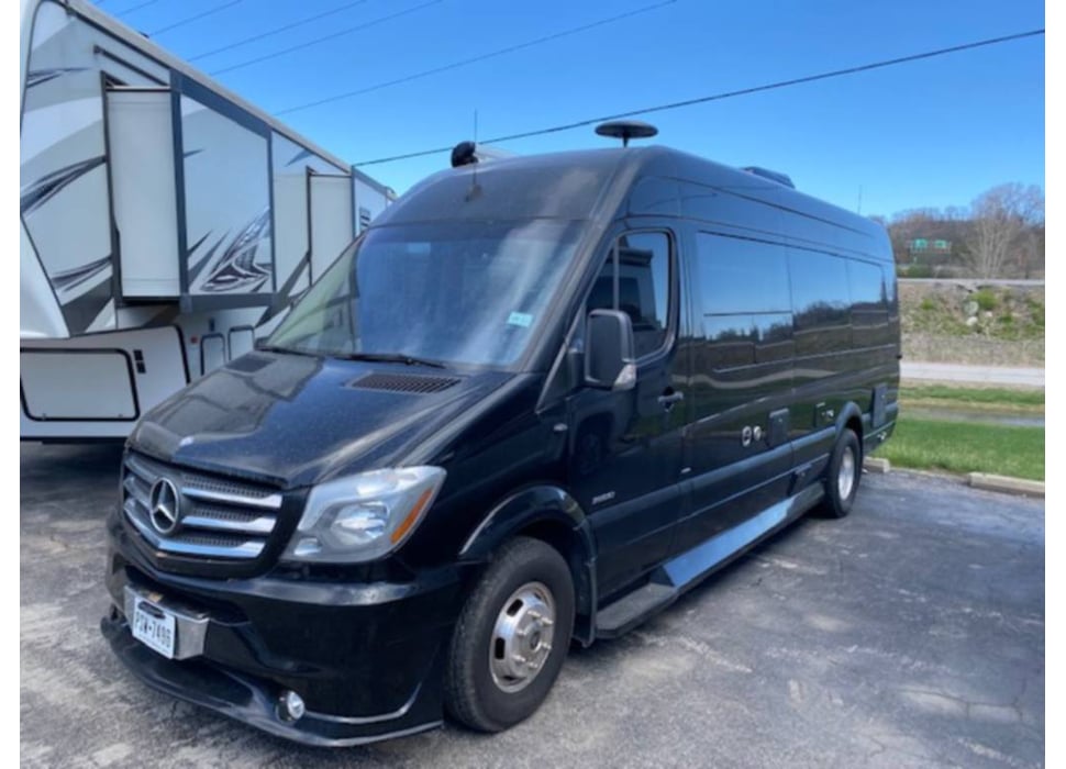 Class B Camping Van rentals in Bonner Springs