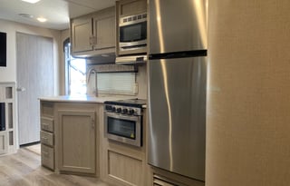"Adventure Awaits: Cozy & Fun RV Rental!"