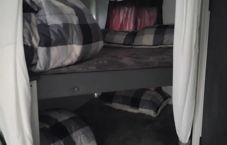 Double bunk beds
