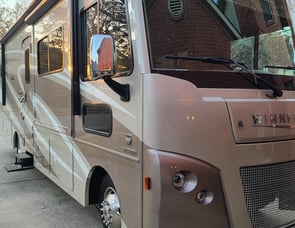 Winnebago Vista LX 30T