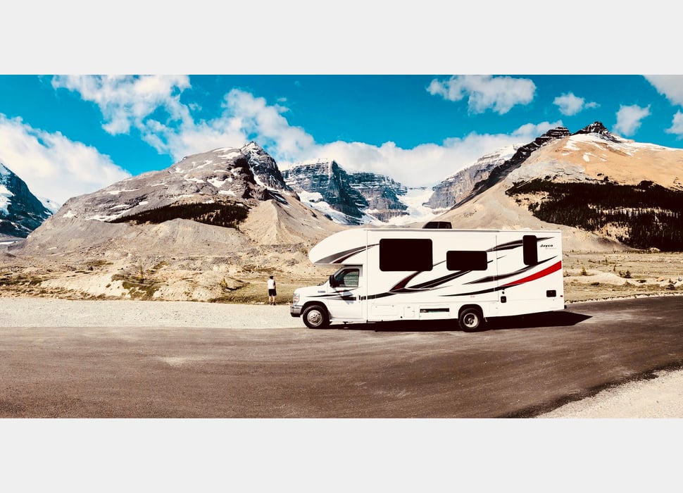 Class C Motor Home rentals in Richwood