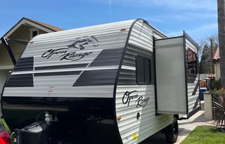 2022 Highland Ridge RV Open Range, sleeps 6