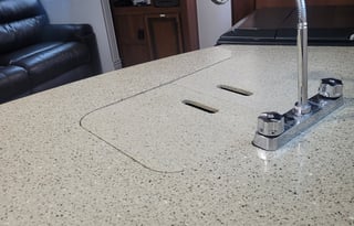 The Brownie NEWLY RENOVATED Sleeps 6 Must See !