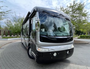 Fleetwood RV Revolution LE 42N