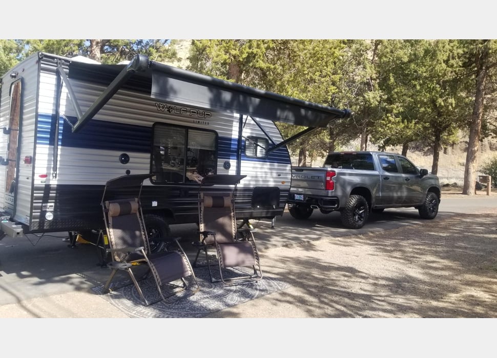 Travel Trailer rentals in Madras