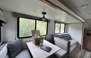 2022 Prime Time RV Avenger 26DBSLE